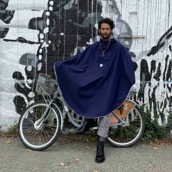 Poncho Anti-pluie Unisexe Pour Adultes Le Temps Des Grenouilles 16 Poncho Anti-pluie Unisexe Pour Adultes Le Temps Des Grenouilles -Velo Pioneur Soldes Boutique cape de pluie velo bleu impermeable Le Temps des Grenouilles 2