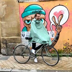 Poncho Anti-pluie Unisexe Pour Adultes Le Temps Des Grenouilles 17 Poncho Anti-pluie Unisexe Pour Adultes Le Temps Des Grenouilles -Velo Pioneur Soldes Boutique cape de pluie velo lagon impermeable Le Temps des Grenouilles