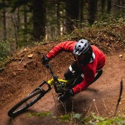 Casque VTT Et VTTAE Connecté Mesh Intercom M1 Evo Sena -Velo Pioneur Soldes Boutique casque sena m1evo