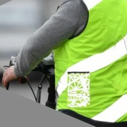 Gilet De Sécurité Avec Bandes Réfléchissantes Roadie Wowow 12 Gilet De Sécurité Avec Bandes Réfléchissantes Roadie Wowow -Velo Pioneur Soldes Boutique gilet de securite jaune avec bandes reflechissantes roadie wowow full 5