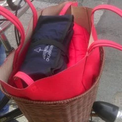 Georgia In Dublin Jupe Imperméable De Vélo Pour Cycliste Femme Rainwrap - Navy -Velo Pioneur Soldes Boutique jupe impermeable de velo pour cycliste femme rainwrap navy full 5