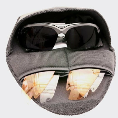 Newton Lunettes De Protection 3 Verres, Clairs, Fumés Et Noirs 3 Newton Lunettes De Protection 3 Verres, Clairs, Fumés Et Noirs – Image 3