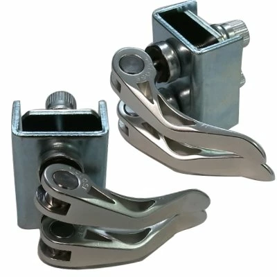 Fixation Rapide Et Amovible Des Stabilisateurs EZ Trainer 1 Fixation Rapide Et Amovible Des Stabilisateurs EZ Trainer