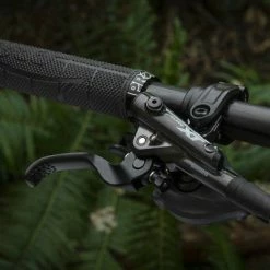 Levier De Frein à Disque Shimano Deore XT BL-M8100 -Velo Pioneur Soldes Boutique levier de frein a disque shimano deore xt bl m8100 full 3