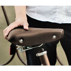 Selle Vélo Vintage Marron Avec Gel Ondina - Selle Royal -Velo Pioneur Soldes Boutique selle velo vintage marron avec gel ondina selle royal full 6